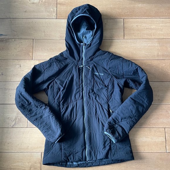 Patagonia Women's Black insulated Nano-Air hoodie size small - Picture 4 of 16